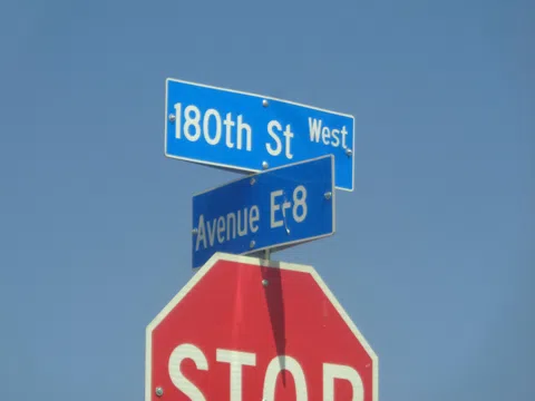 180 Stw W Ave E 12